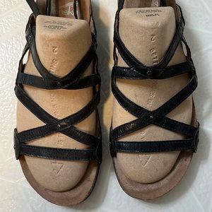 Dansko size 38 sandals